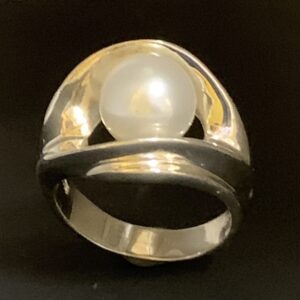 Pearl Ring