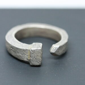 Men's Boat Nail Ring