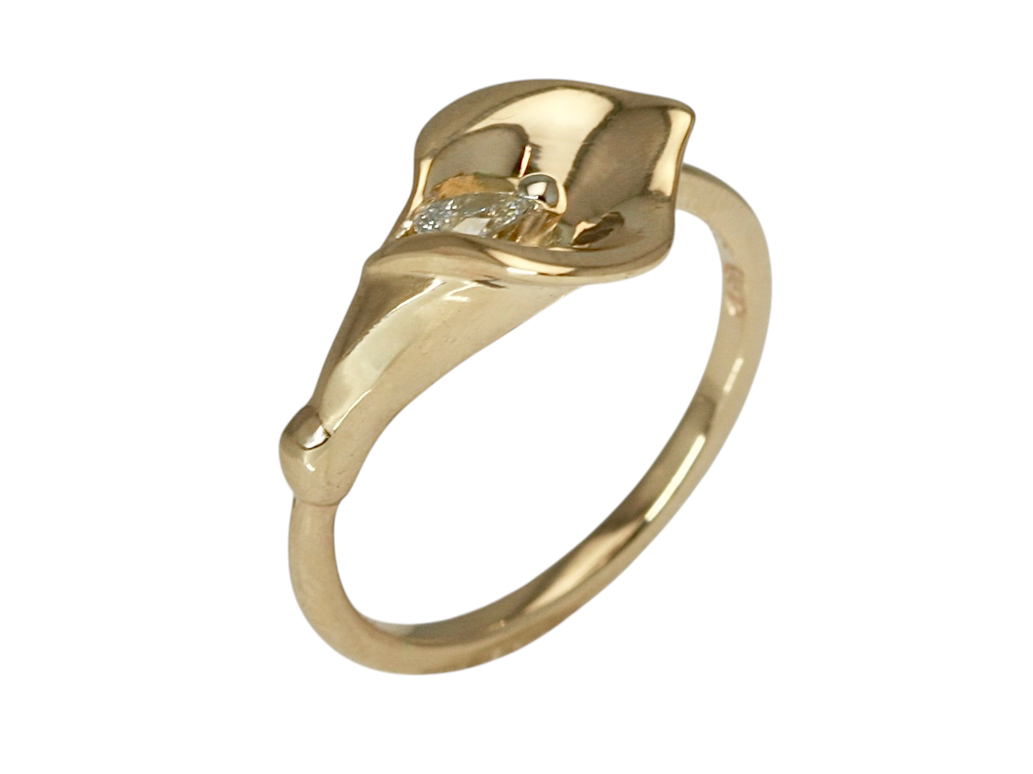 14KY Diamond Calla Lily Ring - Image 4