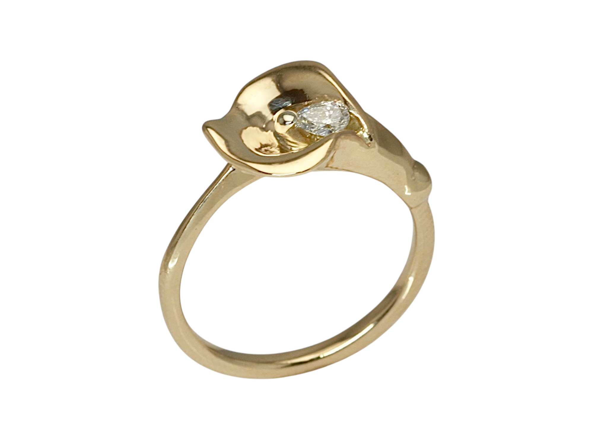 14KY Diamond Calla Lily Ring
